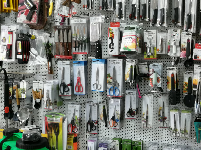 comercial soto herramientas 768x576