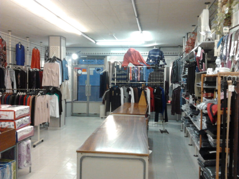 confecciones josefina varona tienda 768x576