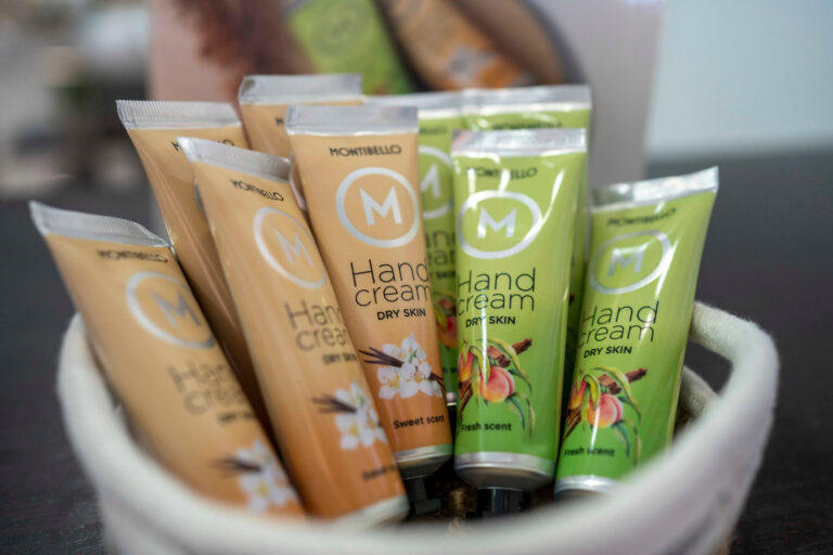 loli look cremas 2 768x512