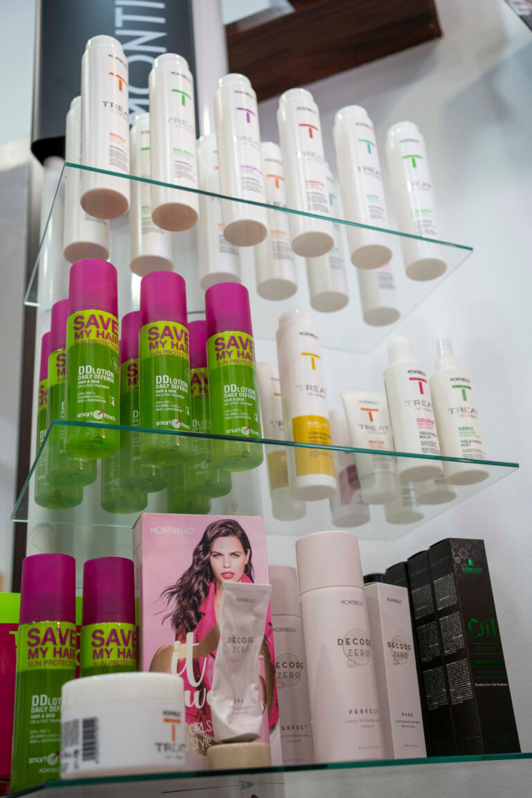 loli look expositor 768x1152