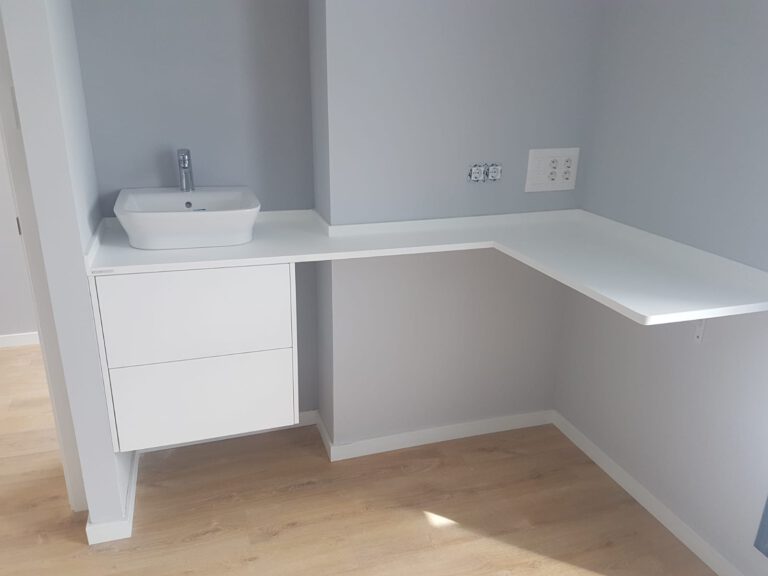 encimera blanca 768x576