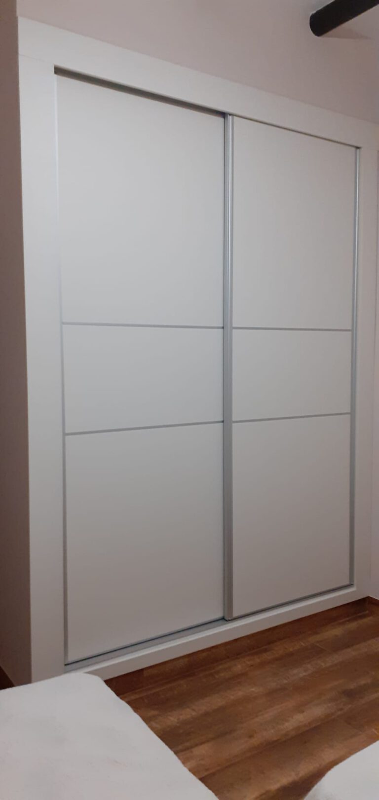 montecarpin armario 2 768x1622