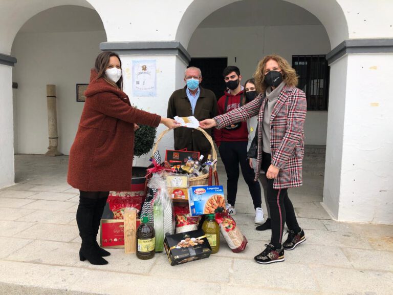 Entrega de la cesta Entrega de la cesta