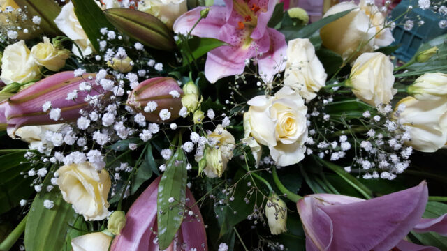 floristeria-maja-ramo-flores.jpg