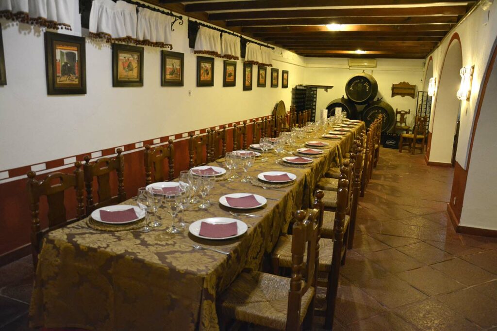 Hotel Castillo Montemayor Bodega